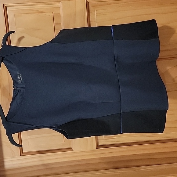 Ann Taylor Sleeveless Top - Picture 1 of 5